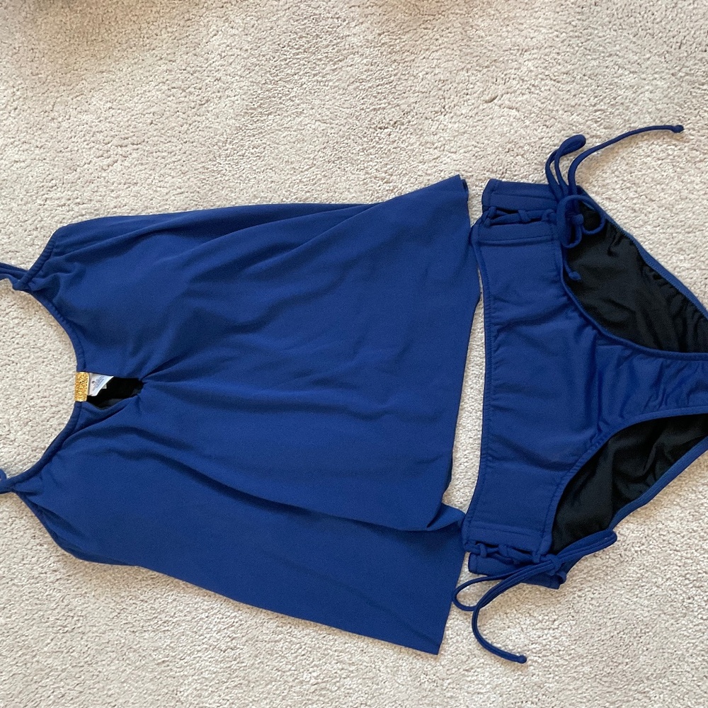 Venus 2 piece bathing suit